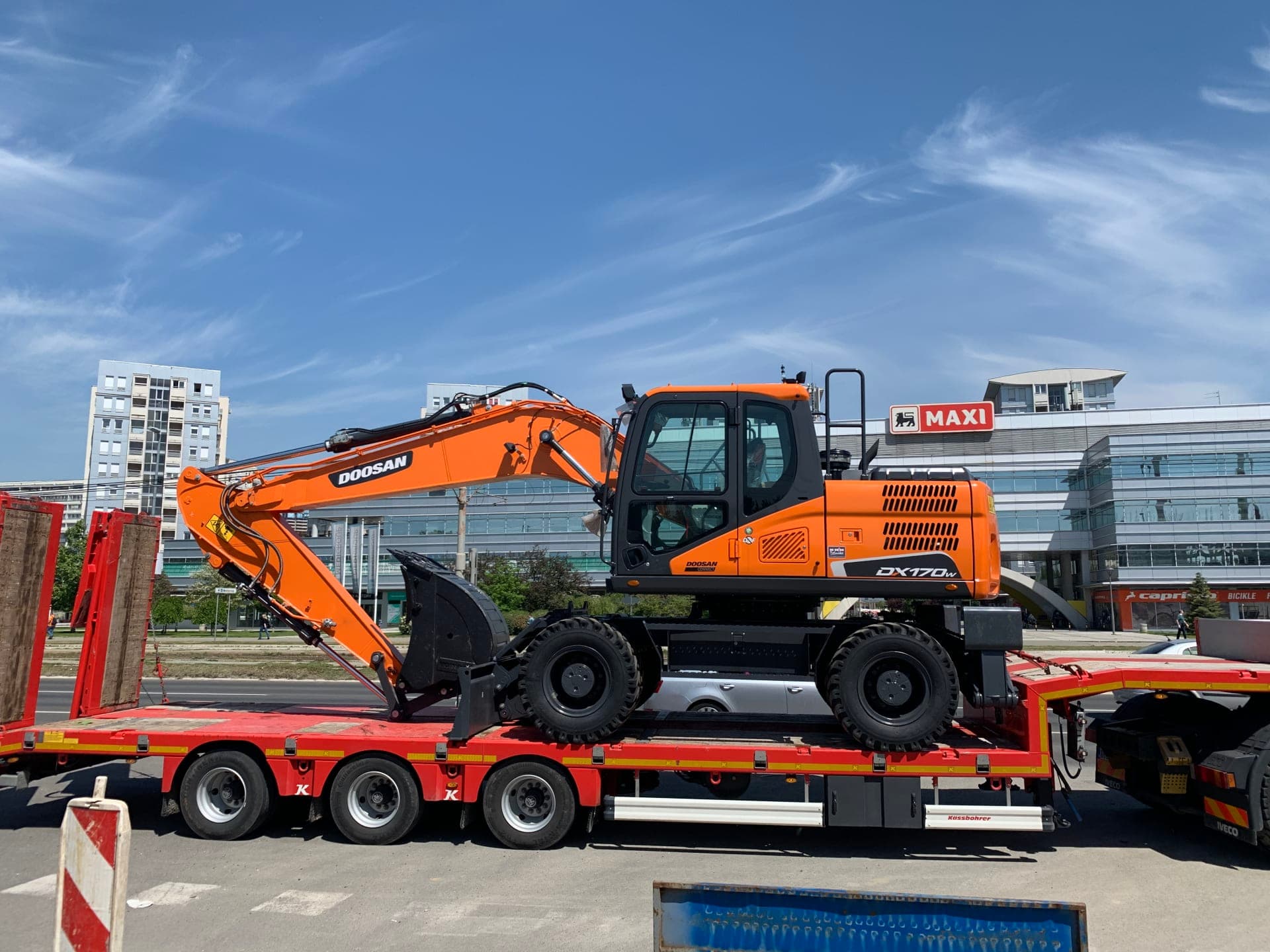 Prevoz sa niskonosecom prikolicom do 22 t 6